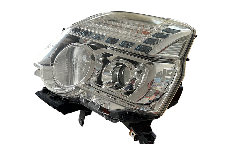 中古ヘッドライト